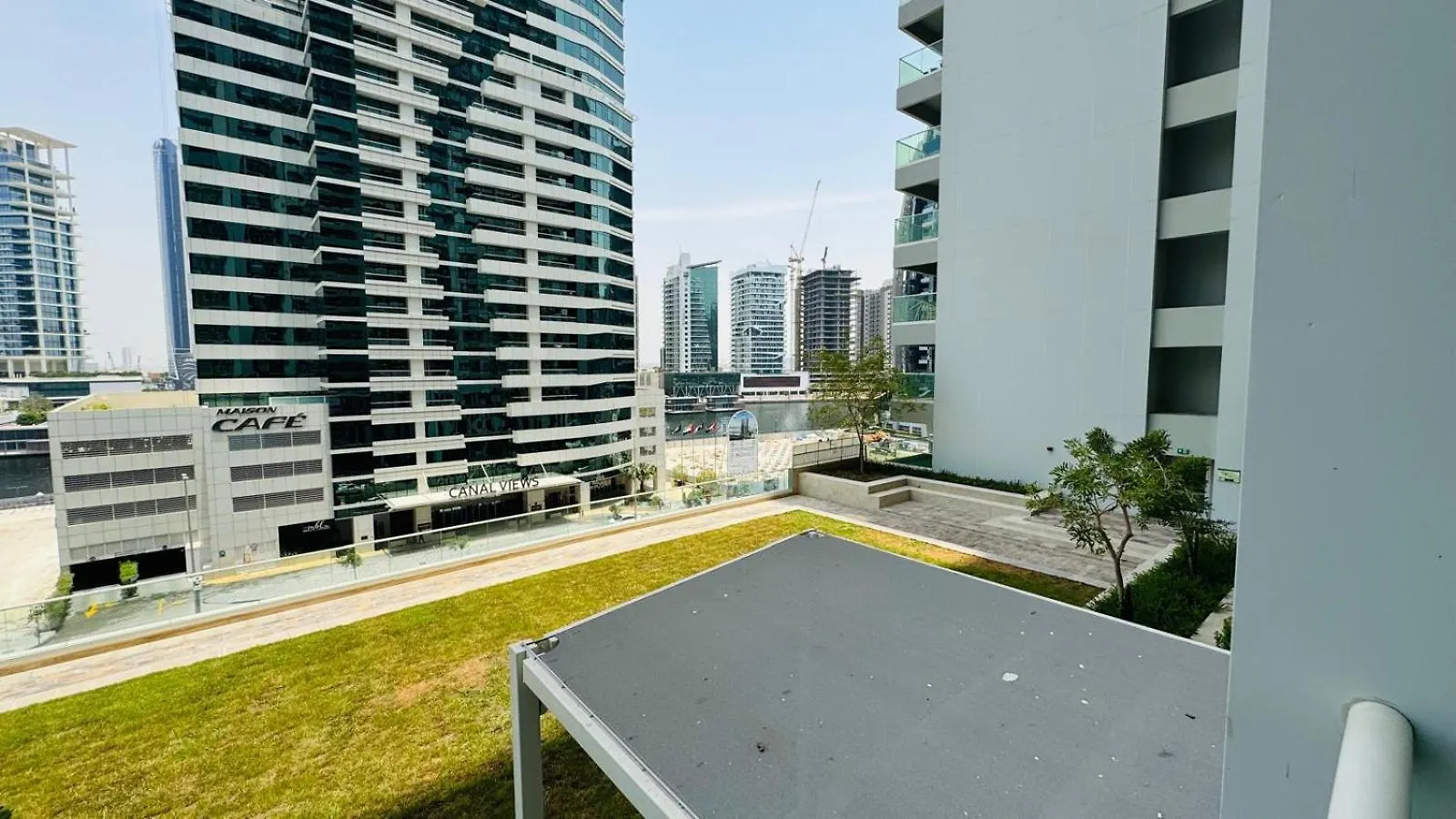 Beautiful Apartment In Damac Reva Residence With Balcony In A Vibrant Area Of Central Downtown Dubaj 0*,  Spojené arabské emiráty