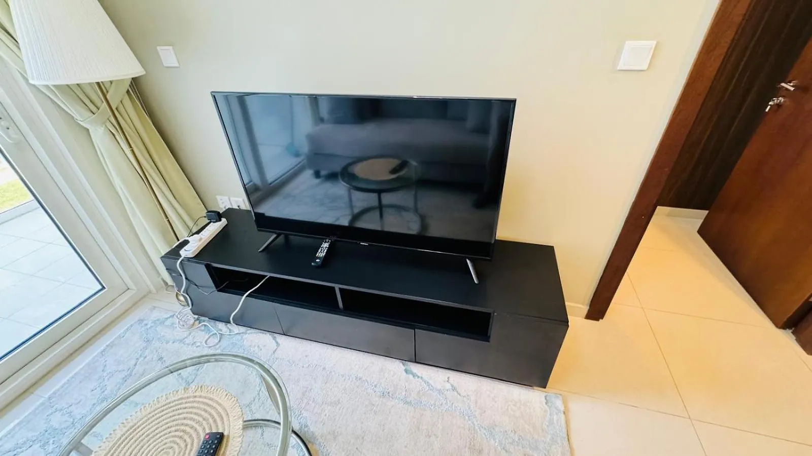 Beautiful Apartment In Damac Reva Residence With Balcony In A Vibrant Area Of Central Downtown Dubaj Spojené arabské emiráty